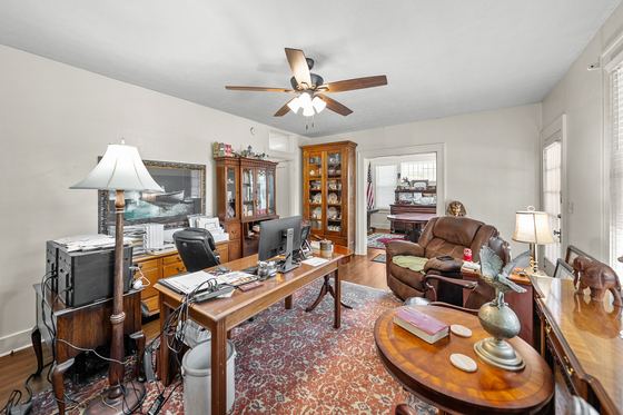 Living room, second angle