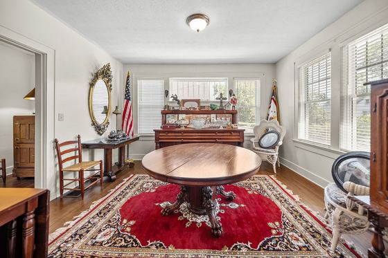 Dining room with built-in cabinetry